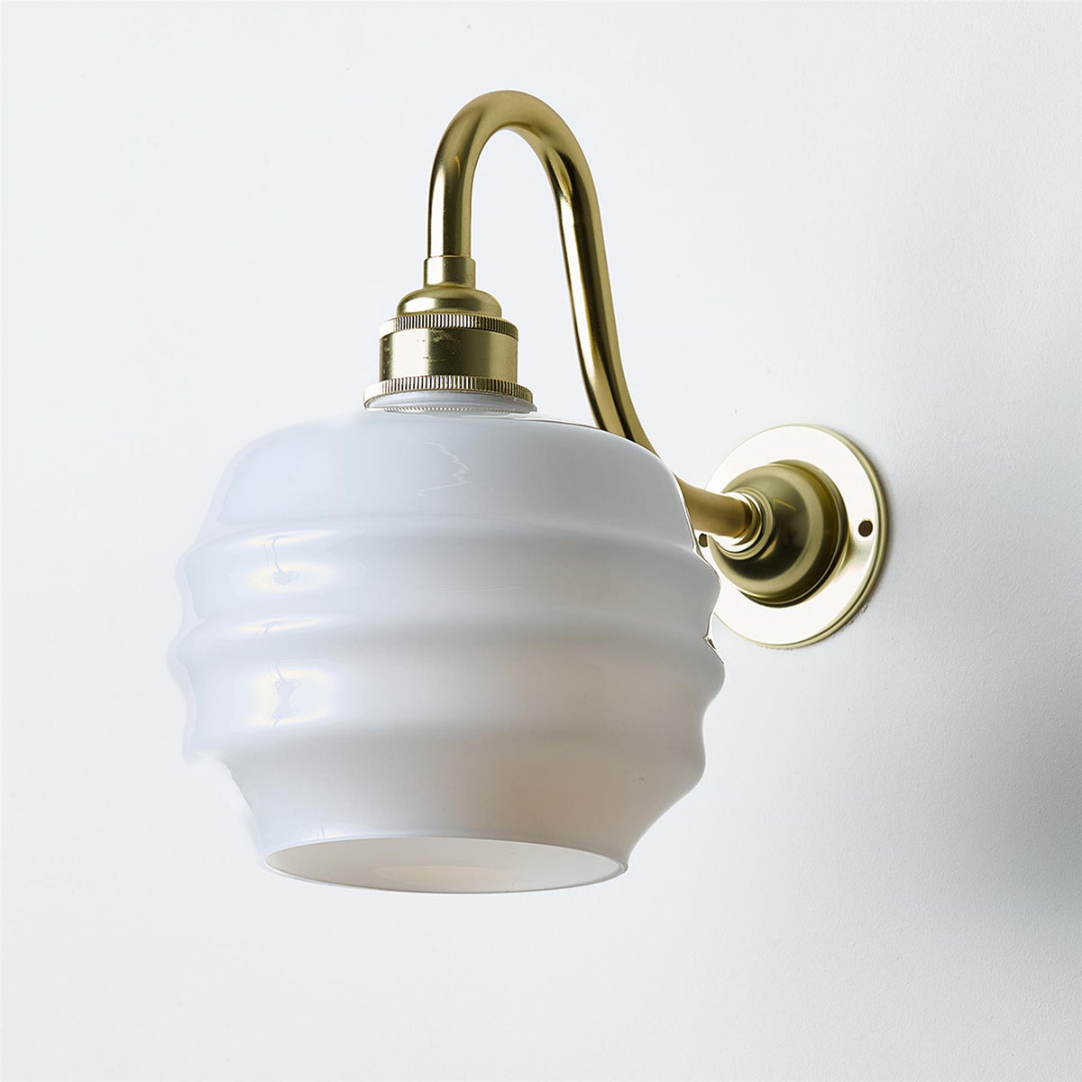 Old School Electric Deco Wall Light : Swan Arm : Bathroom Version