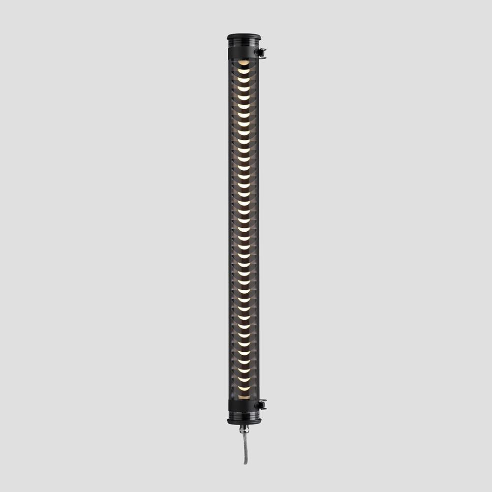 Elgar wall light