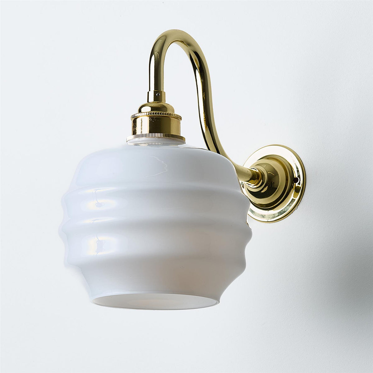 Old School Electric Deco Wall Light : Swan Arm : Bathroom Version