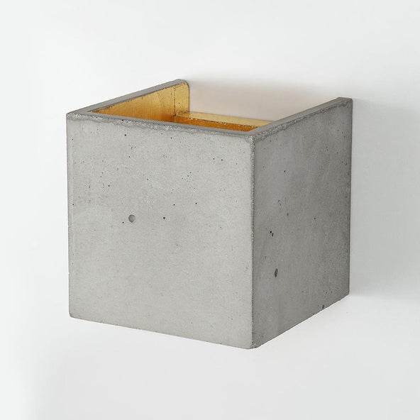 Outlet Concrete Cubic up and down wall light - Light Grey Concrete, Gold