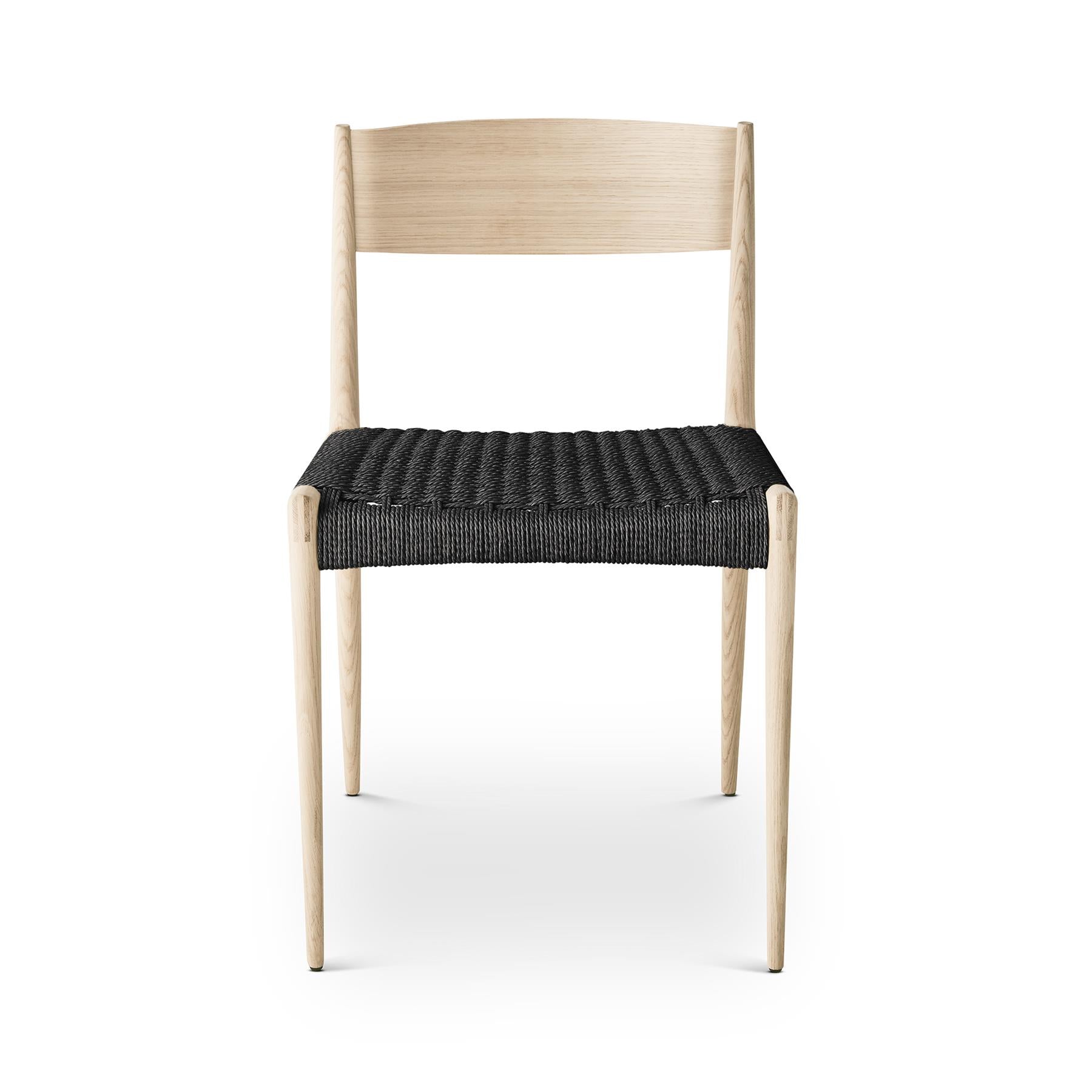 DK3 Pia Chair