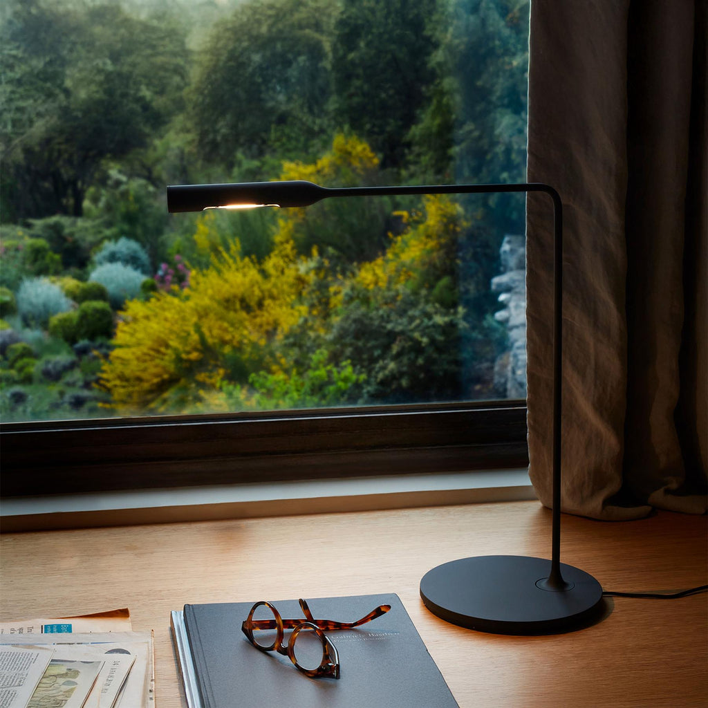 Lumina Flo Desk Lamp