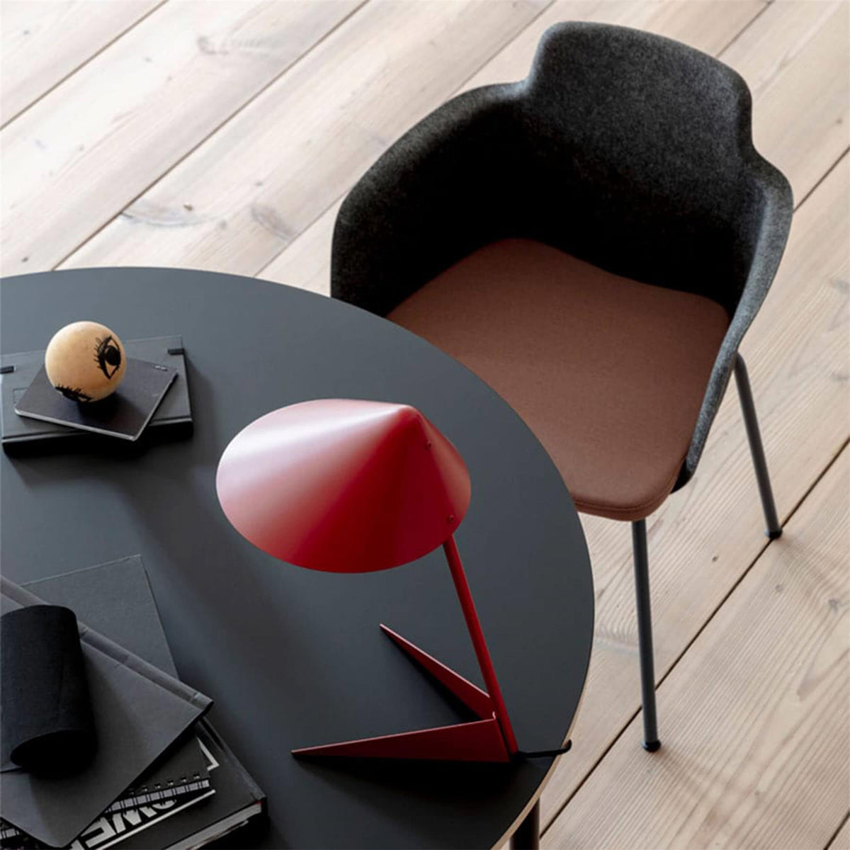 Andersen Furniture Tube Fold Table, Round