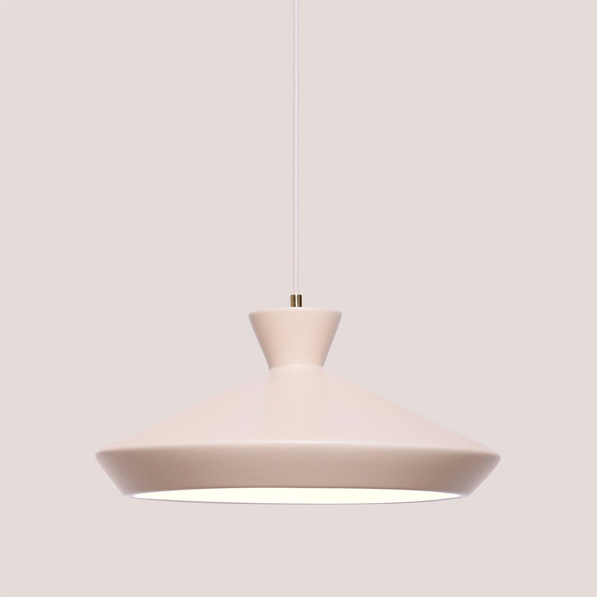 Patricia Lobo Tagi Pendant Light