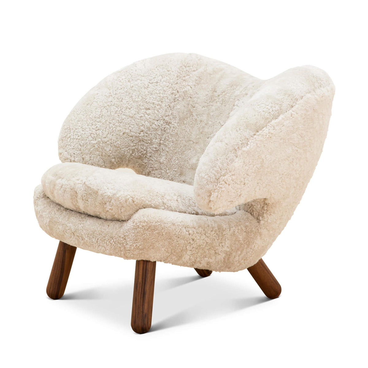 Finn Juhl The Pelican Chair In Sheepskin