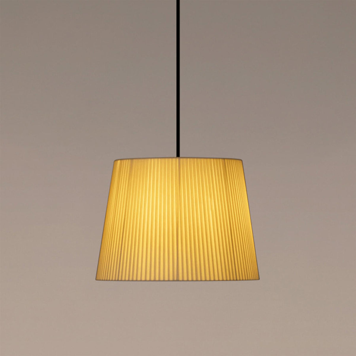 Santa & Cole Sisisi Conicas GT3 Pendant Light