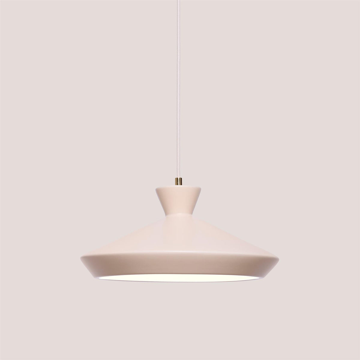 Patricia Lobo Tagi Pendant Light