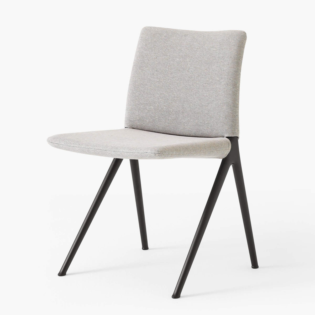 &Tradition Kape IF7 Side Chair