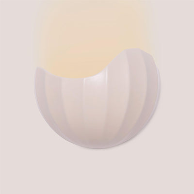 Patricia Lobo Onna Wall Light