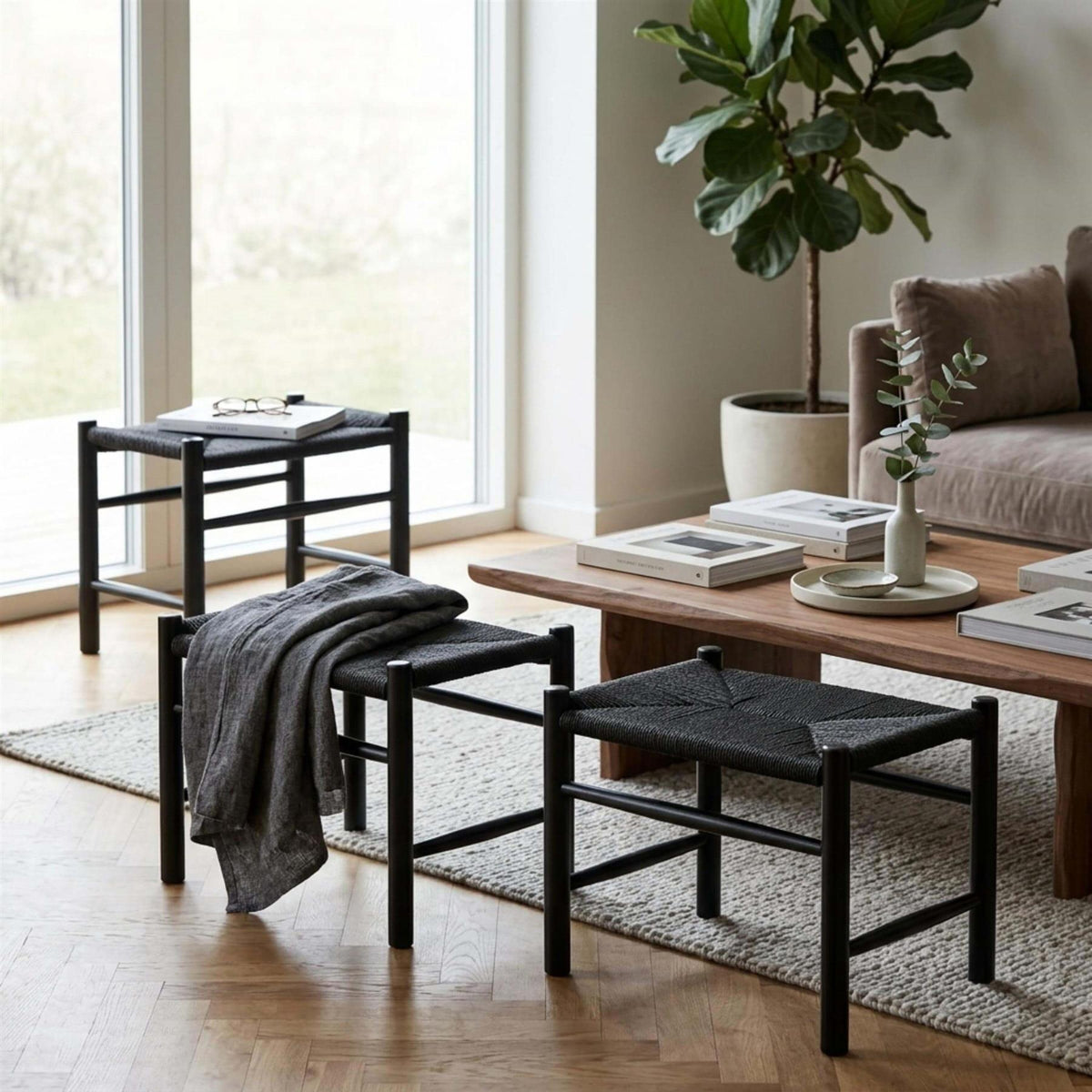 Fredericia Wegner J16 Stool