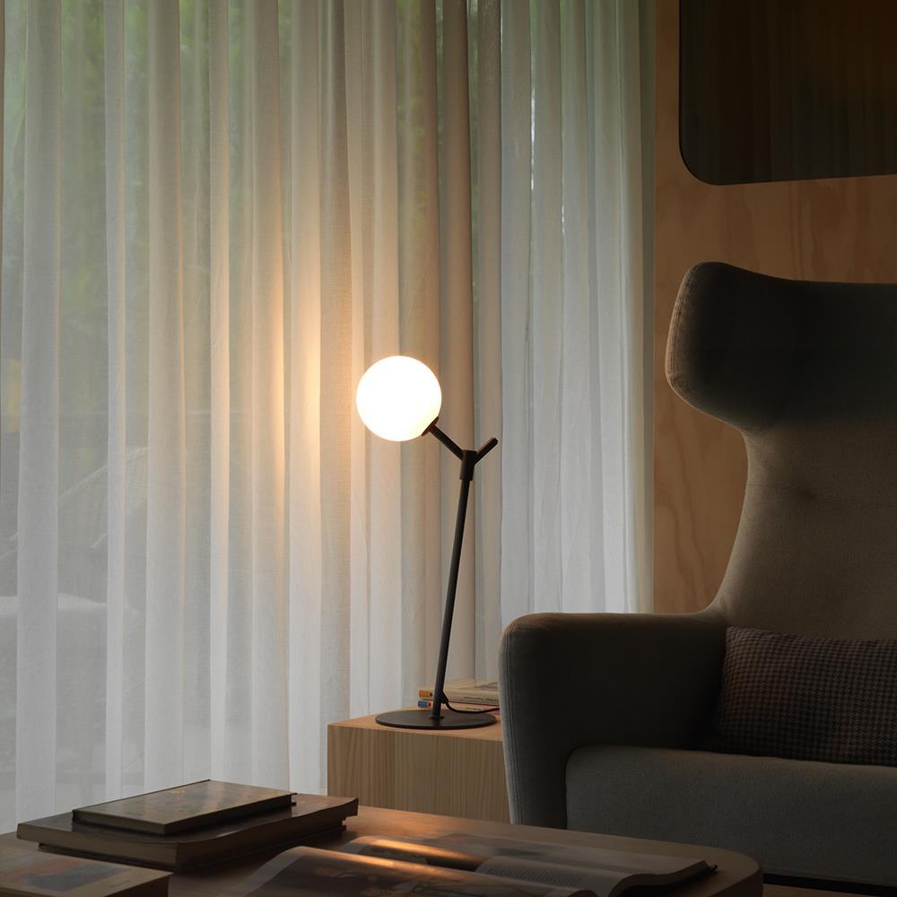 Aromas Atom Table Lamp