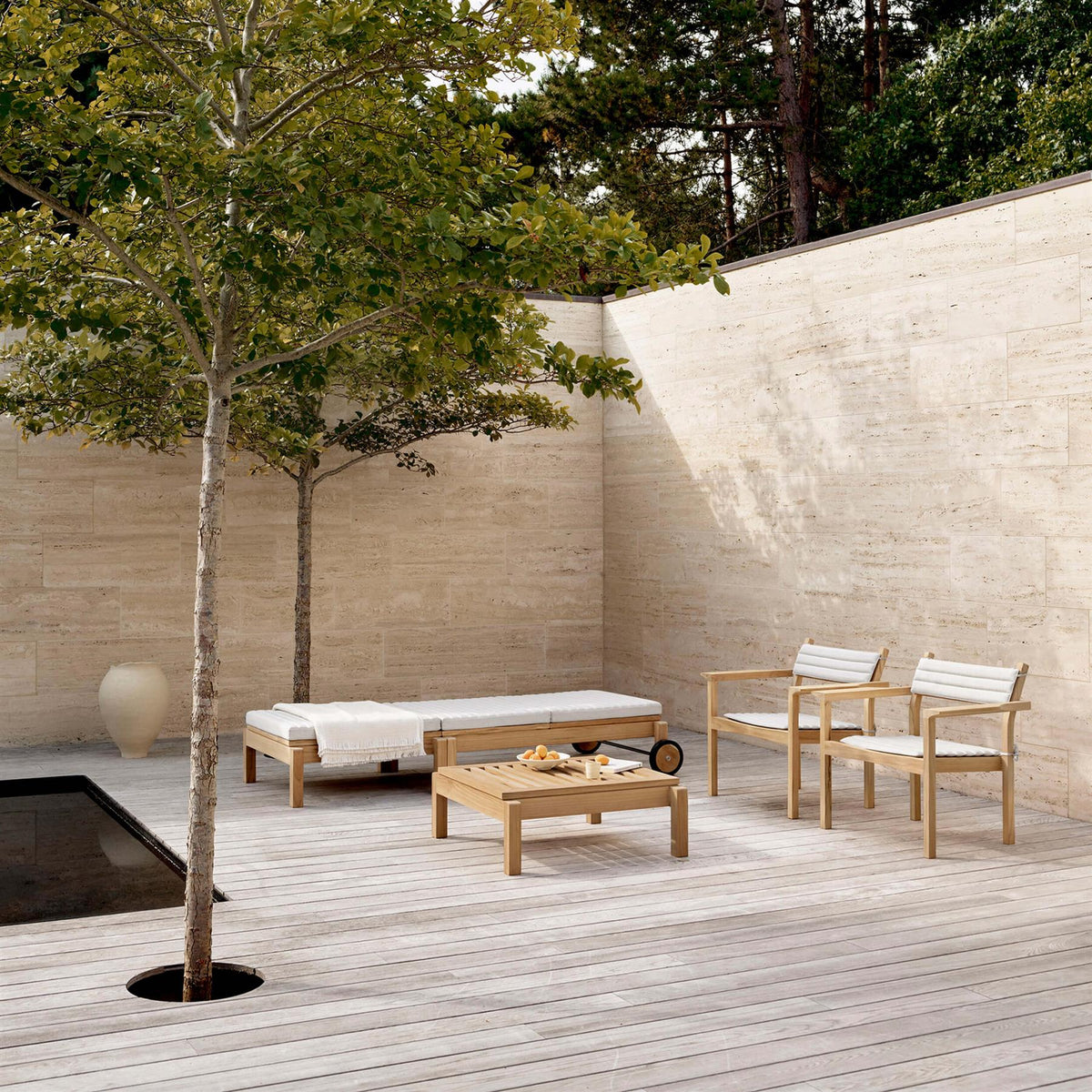Carl Hansen & Son AH604 Outdoor Lounger