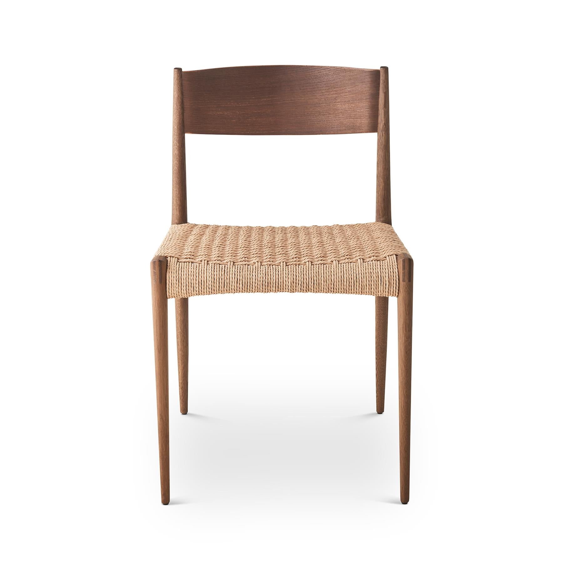 DK3 Pia Chair