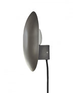 Clam wall light