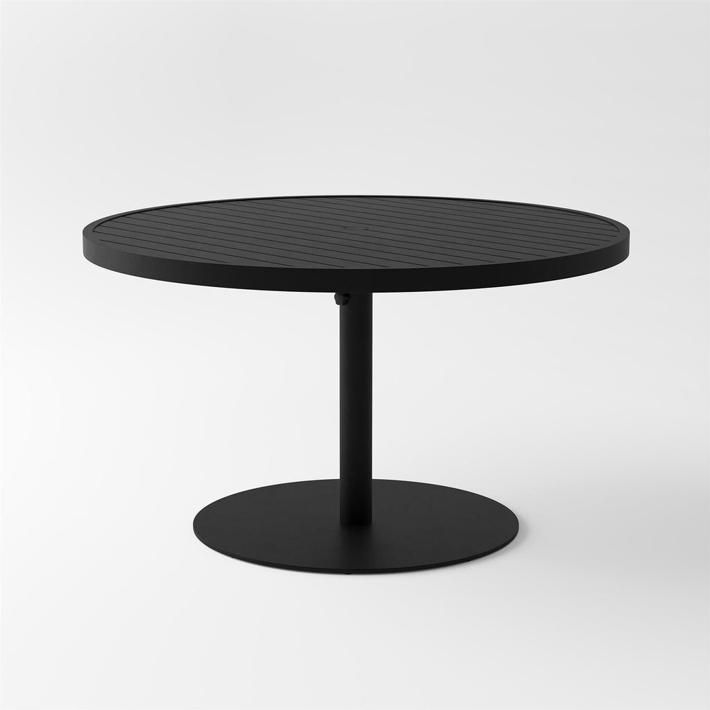 Case Furniture Eos Outdoor Round Table