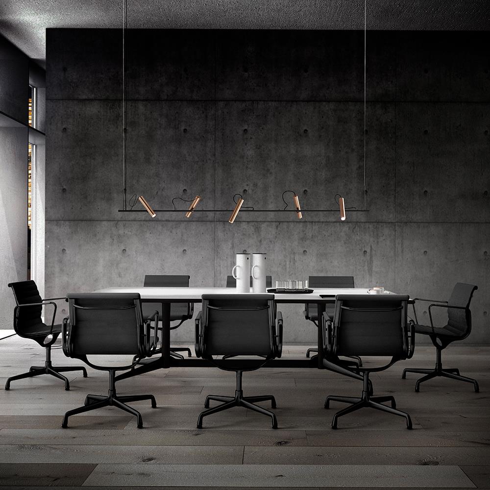 Spirit linear pendant light by Light-Point