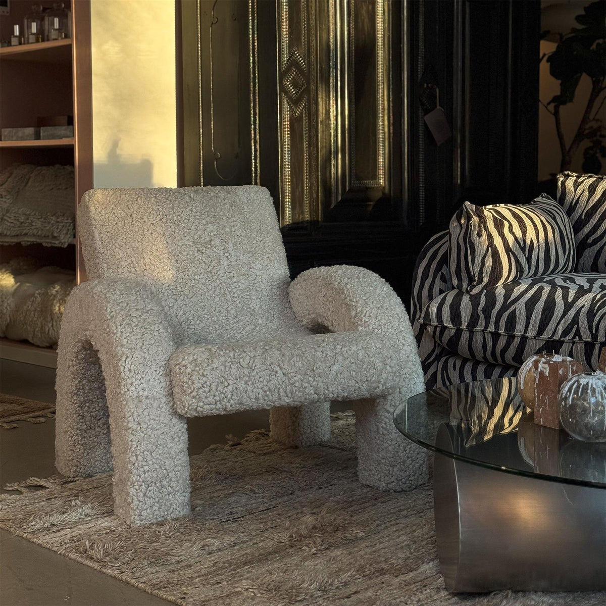 Dusty Deco Arco Lounge Chair