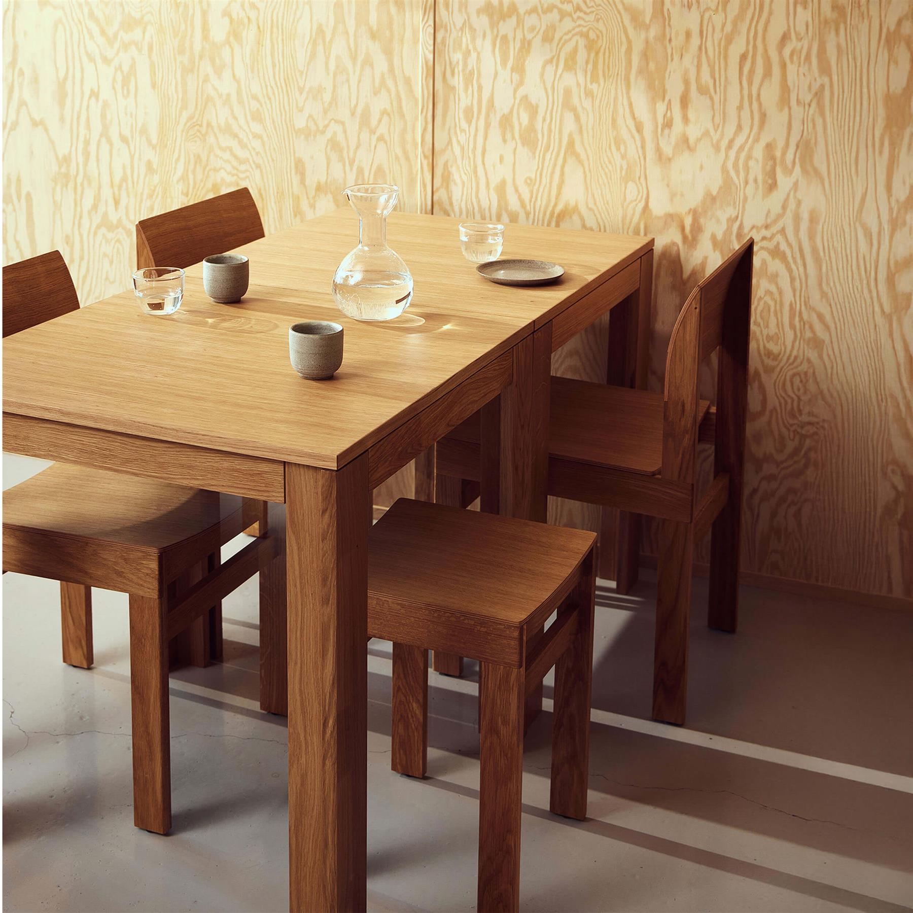 Form & Refine Sonder Stool