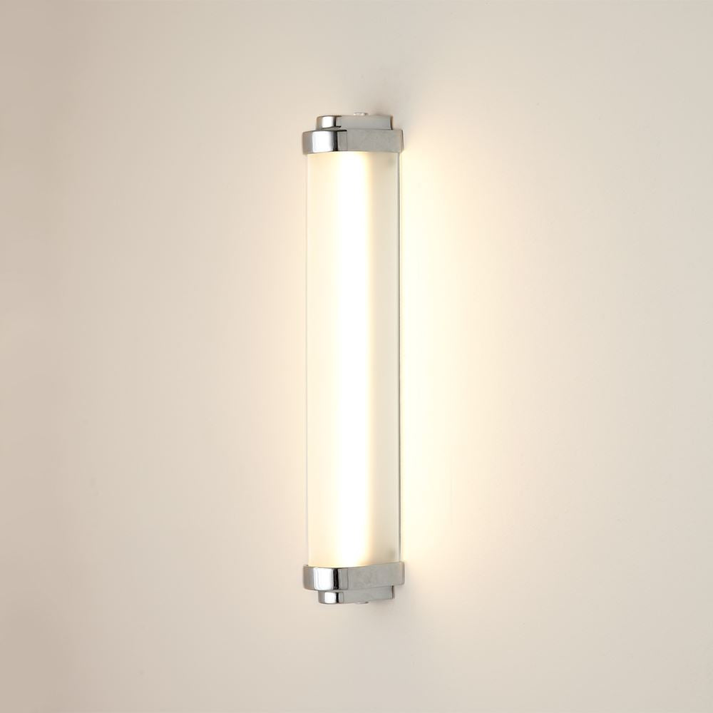 Davey Cabin LED Wall Light