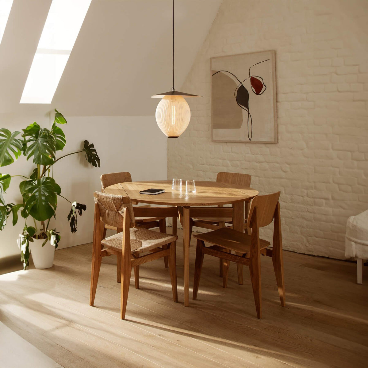 GUBI C-Chair Dining Chair - Paper Cord