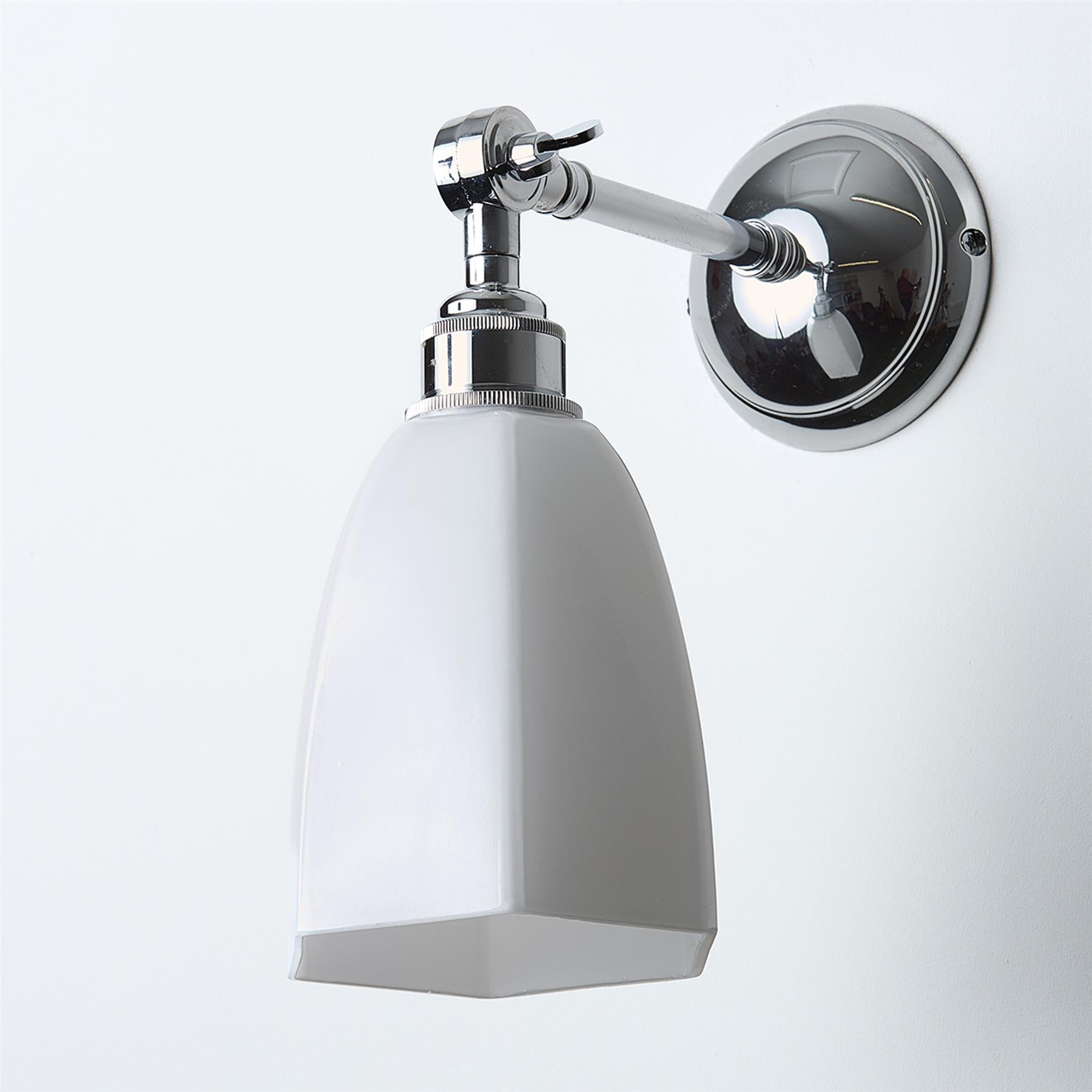 Old School Electric Gatsby Wall Light : Adjustable Arm