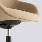 HAY AAC 155 Chair with 5 Star Swivel Base Tilt Gas Lift Wheel Base