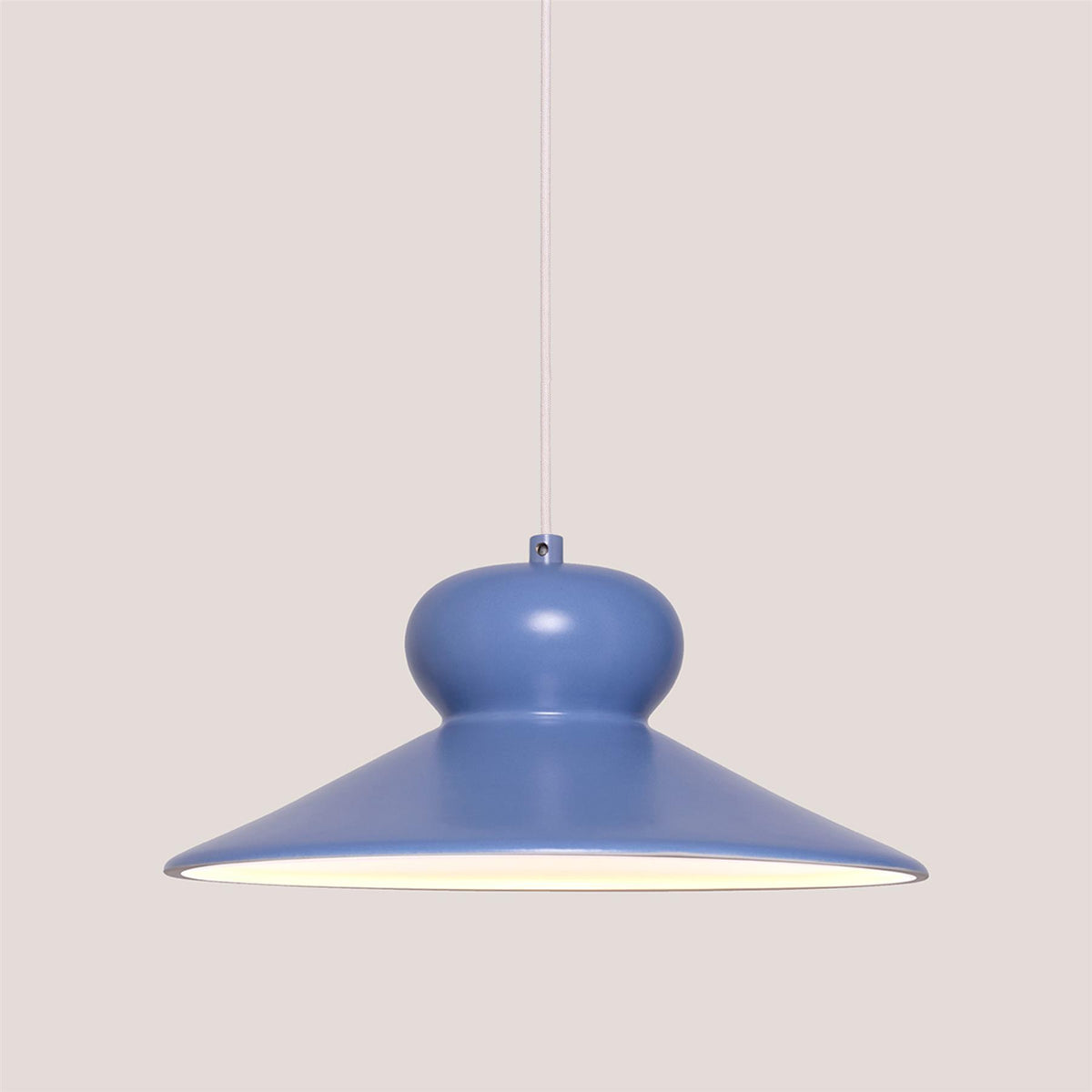 Patricia Lobo Ova Pendant Light