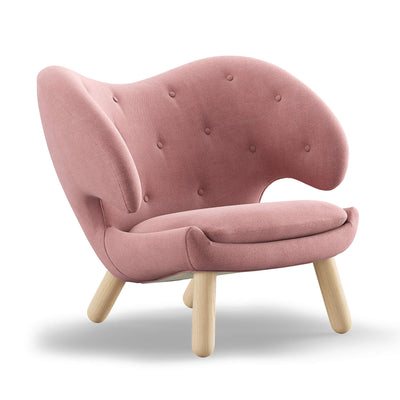 Finn Juhl The Pelican Chair in Clear Oiled Oak