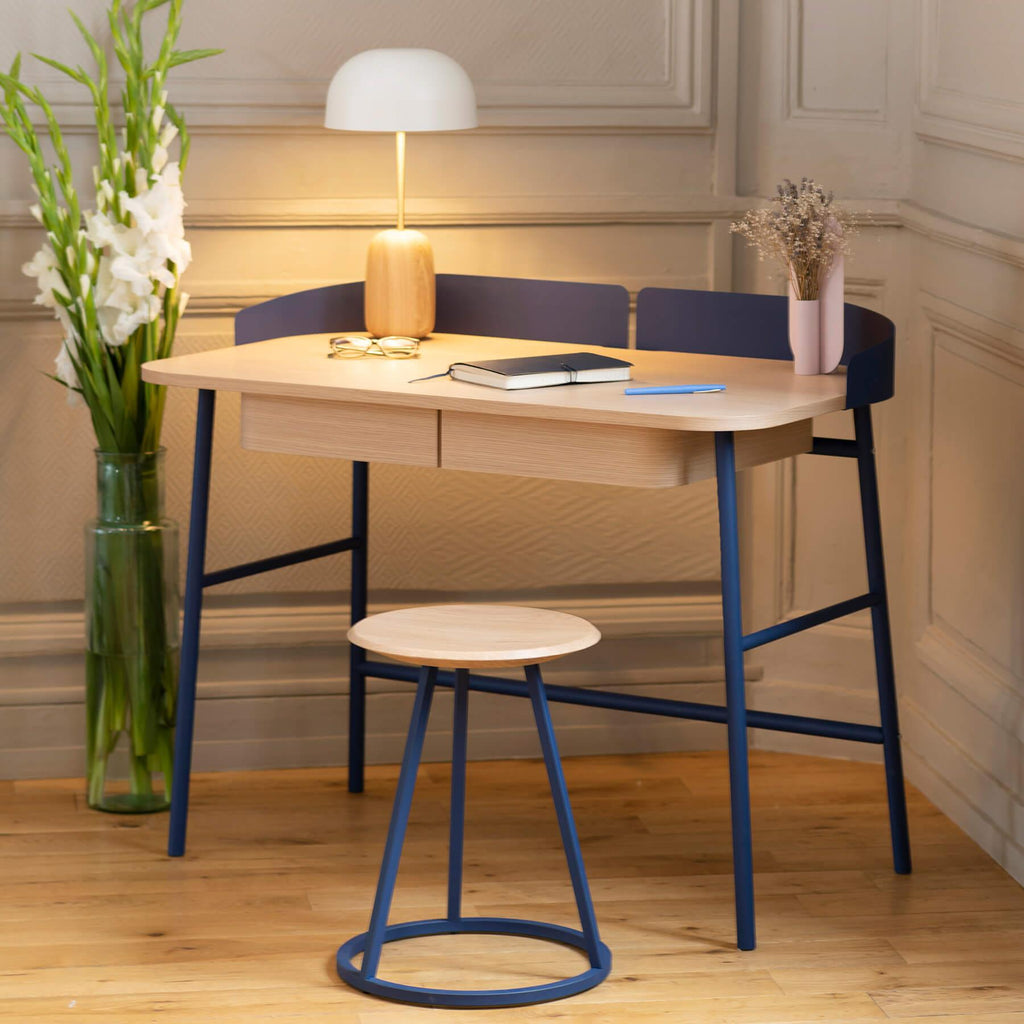 Harto Victor Desk