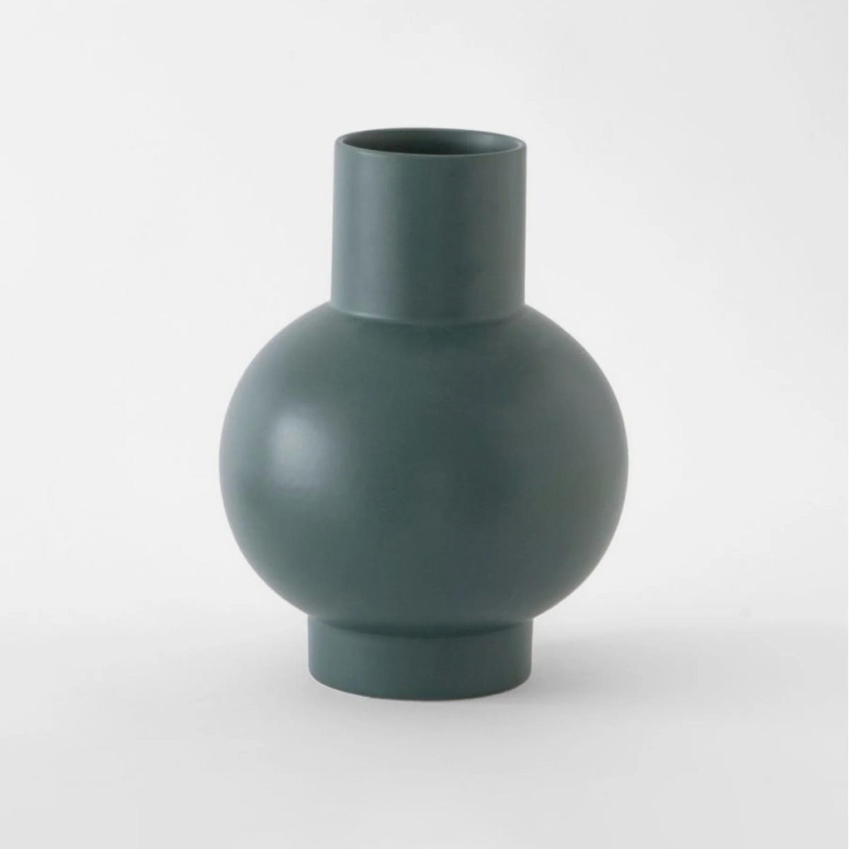 Raawii Strom Vase