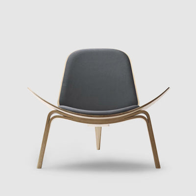 Carl Hansen & Son CH07 Shell Chair