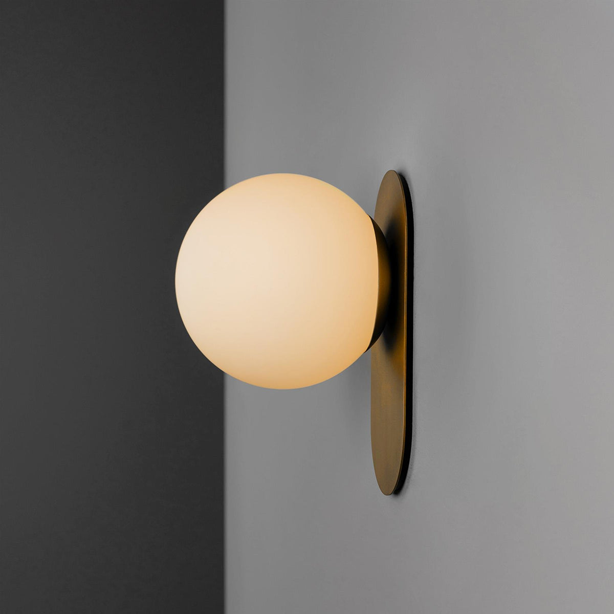 Adrion Wall Light