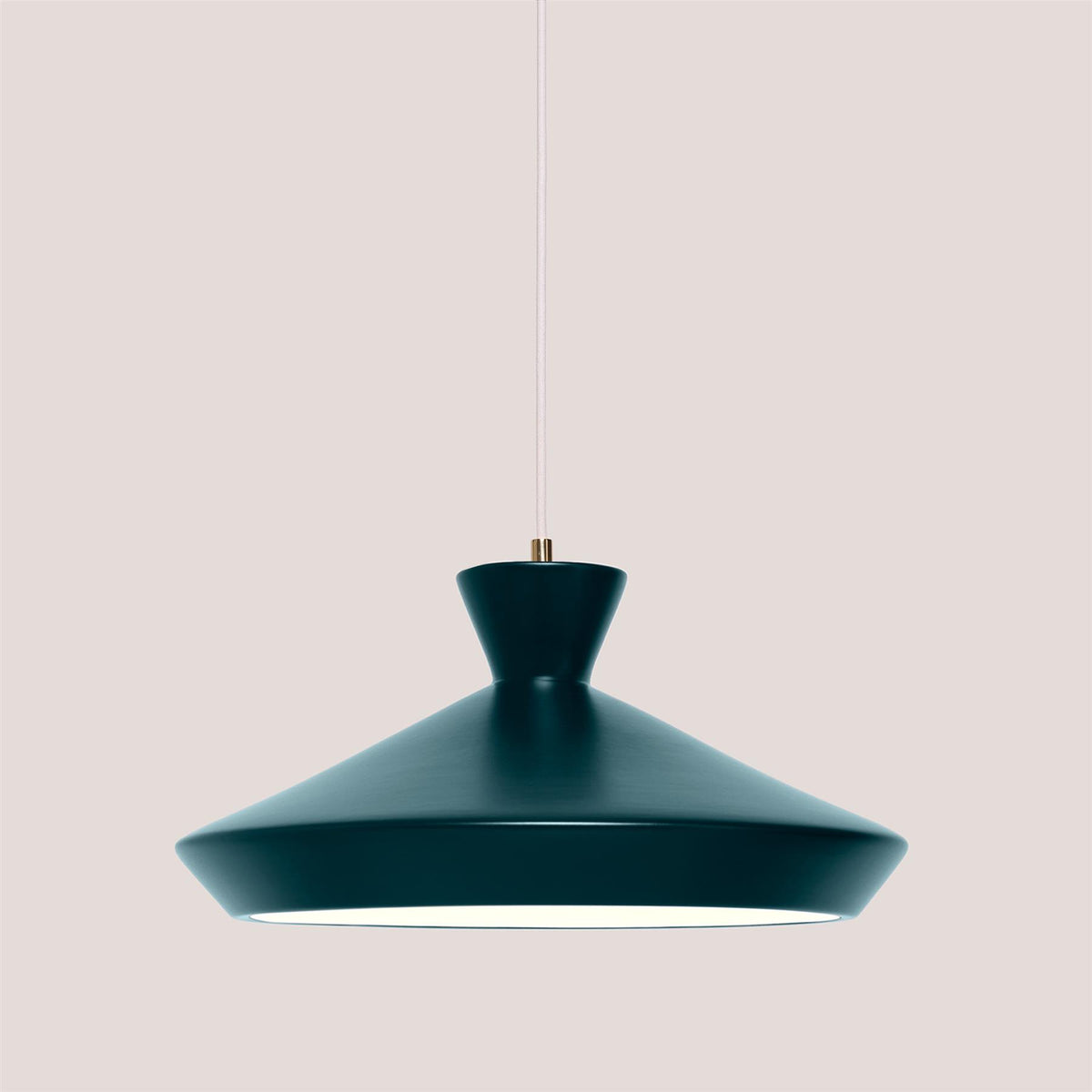 Patricia Lobo Tagi Pendant Light