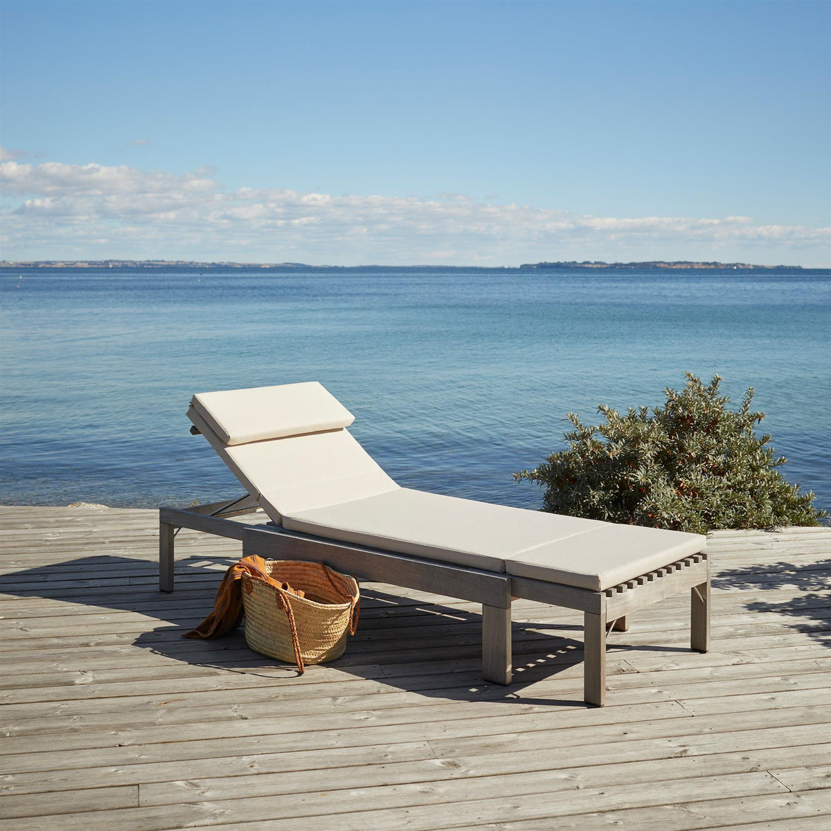 Fritz Hansen Riviera Garden Sunbed
