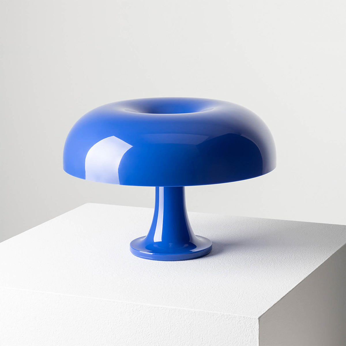Artemide Nessino Table Lamp