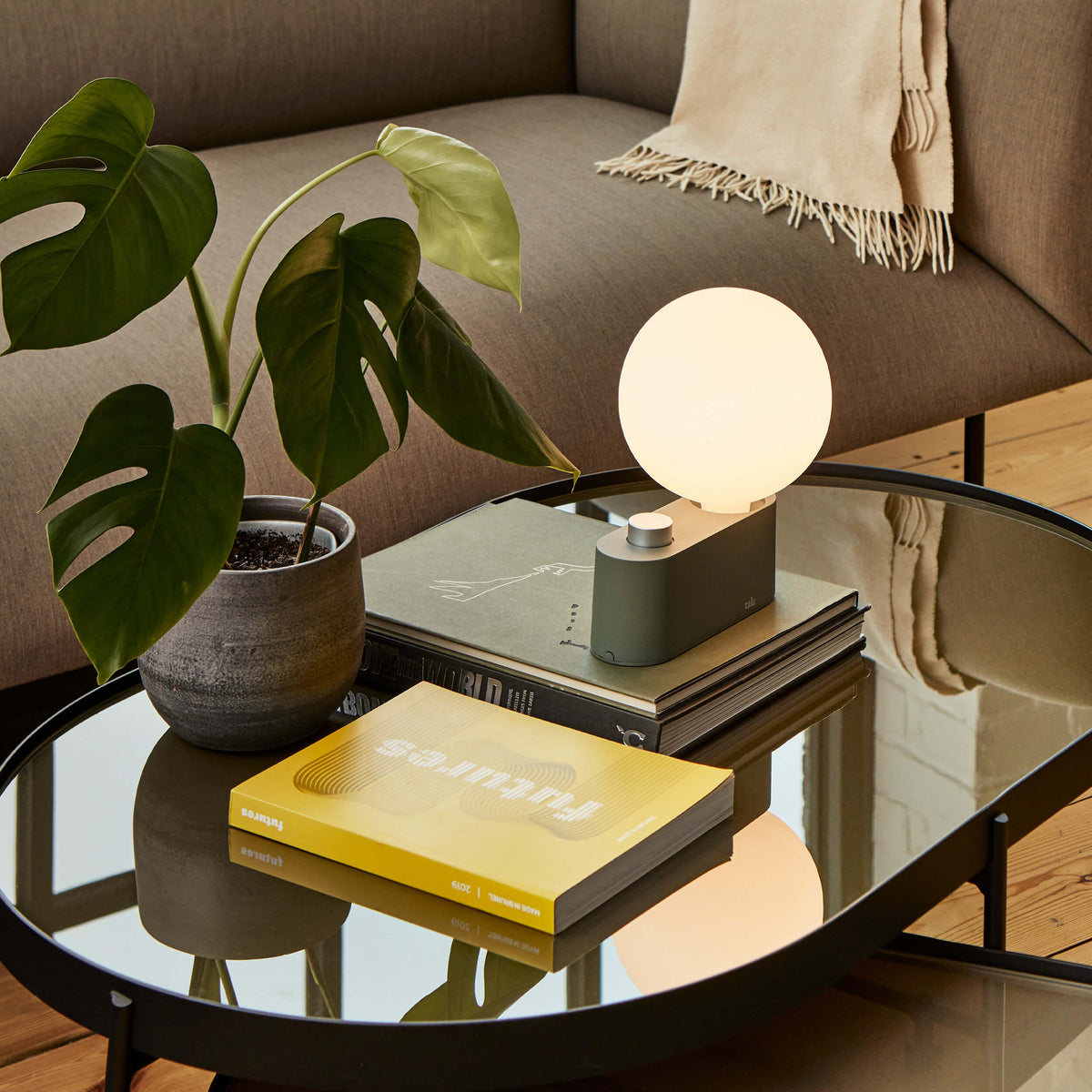 Tala Alumina Table Lamp