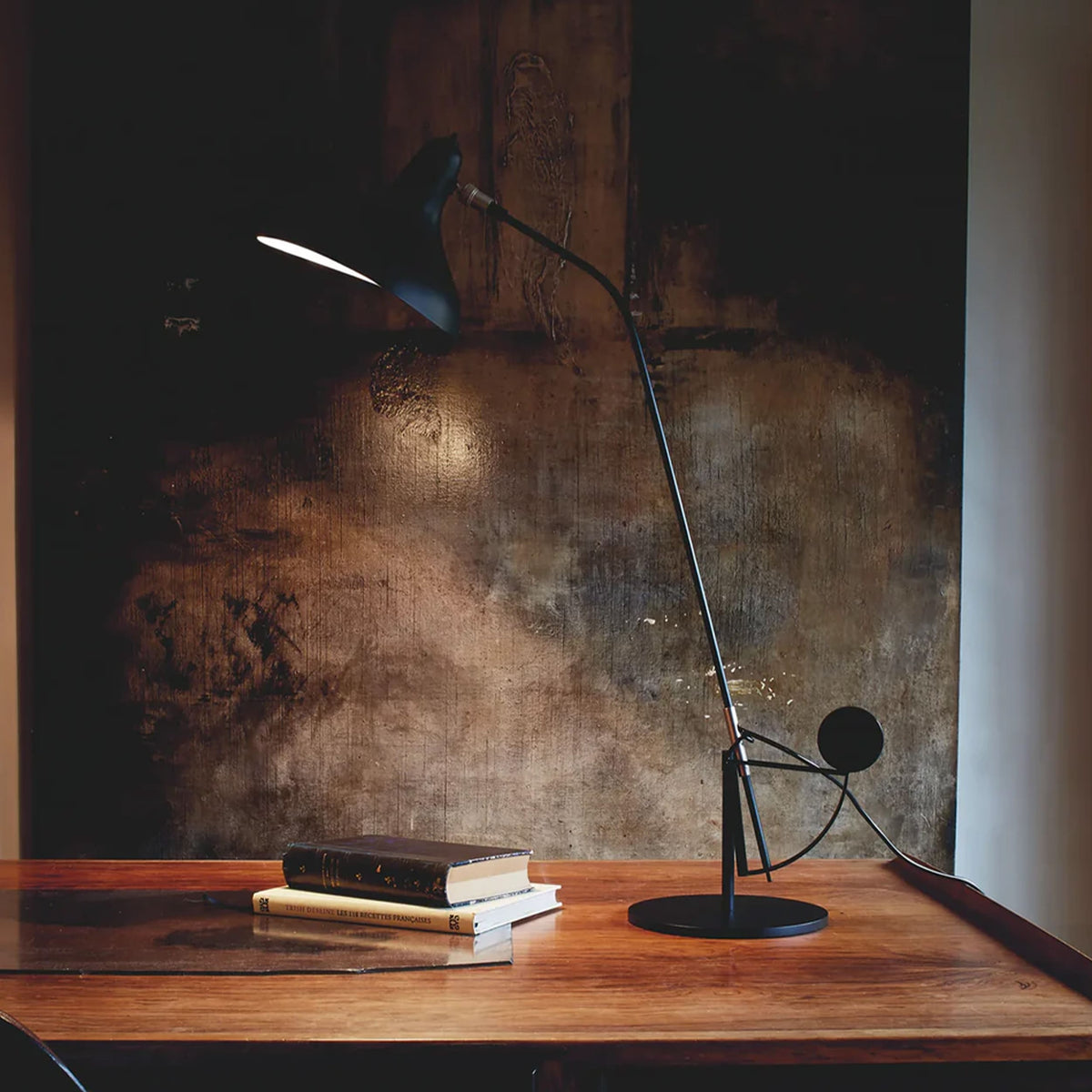DCW Editions Mantis BS3 Table Lamp in Black Satin