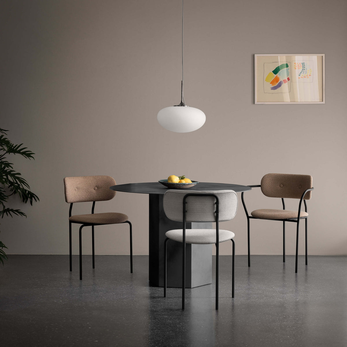 GUBI Stemlite Pendant Light