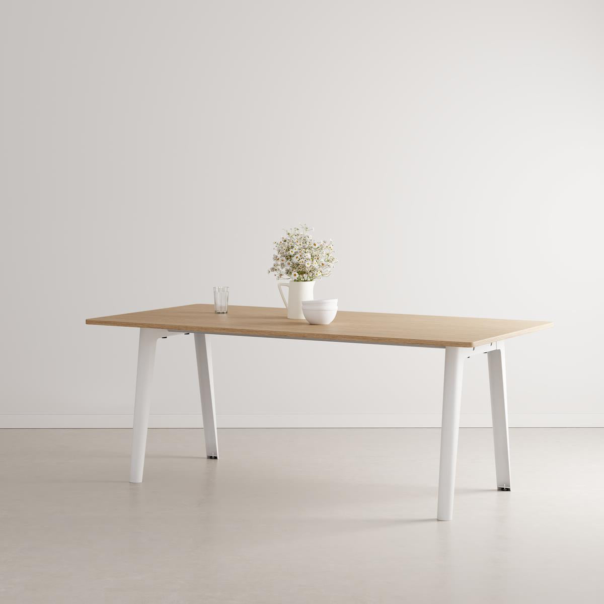 TIPTOE New Modern Table