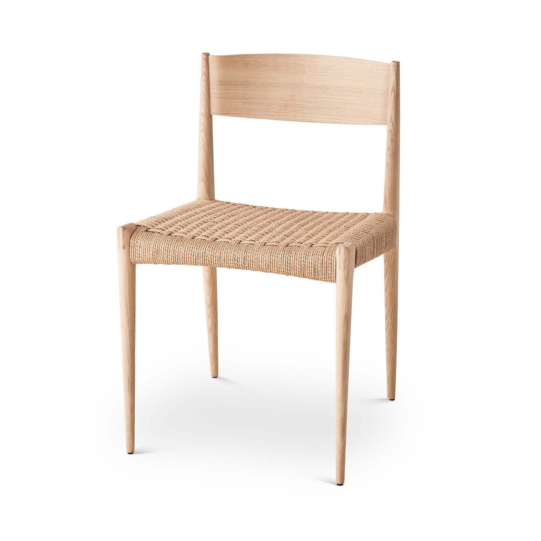 DK3 Pia Chair