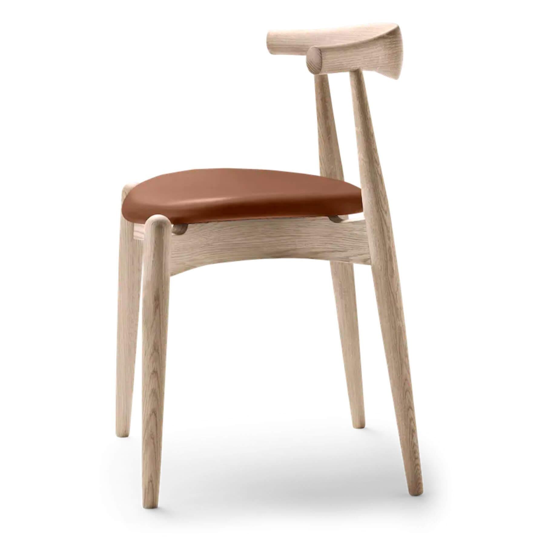 The CH20 Elbow chair by Carl Hansen | Holloways of Ludlow
