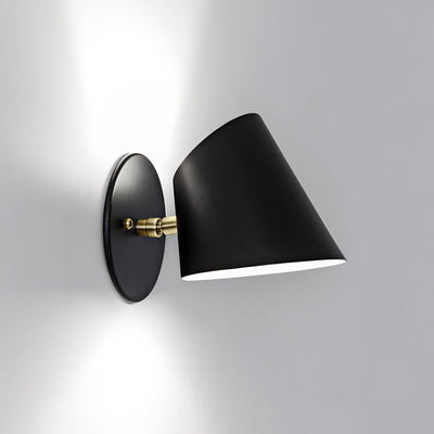 Darmes Hartau Wall Light