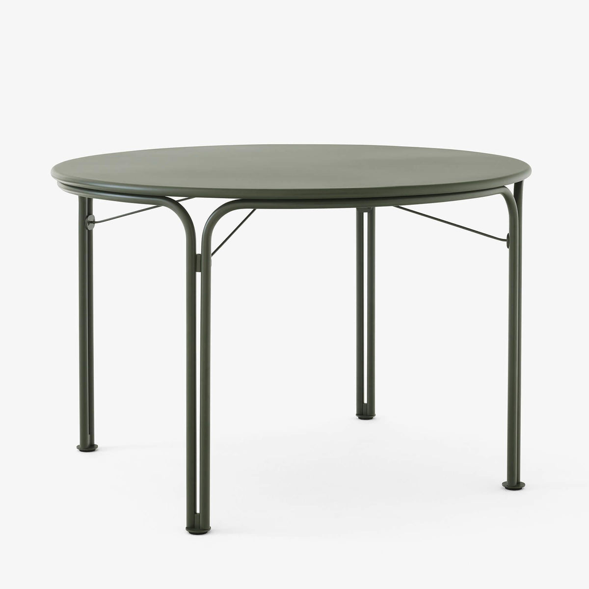 &Tradition Thorvald SC98 Round Garden Dining Table