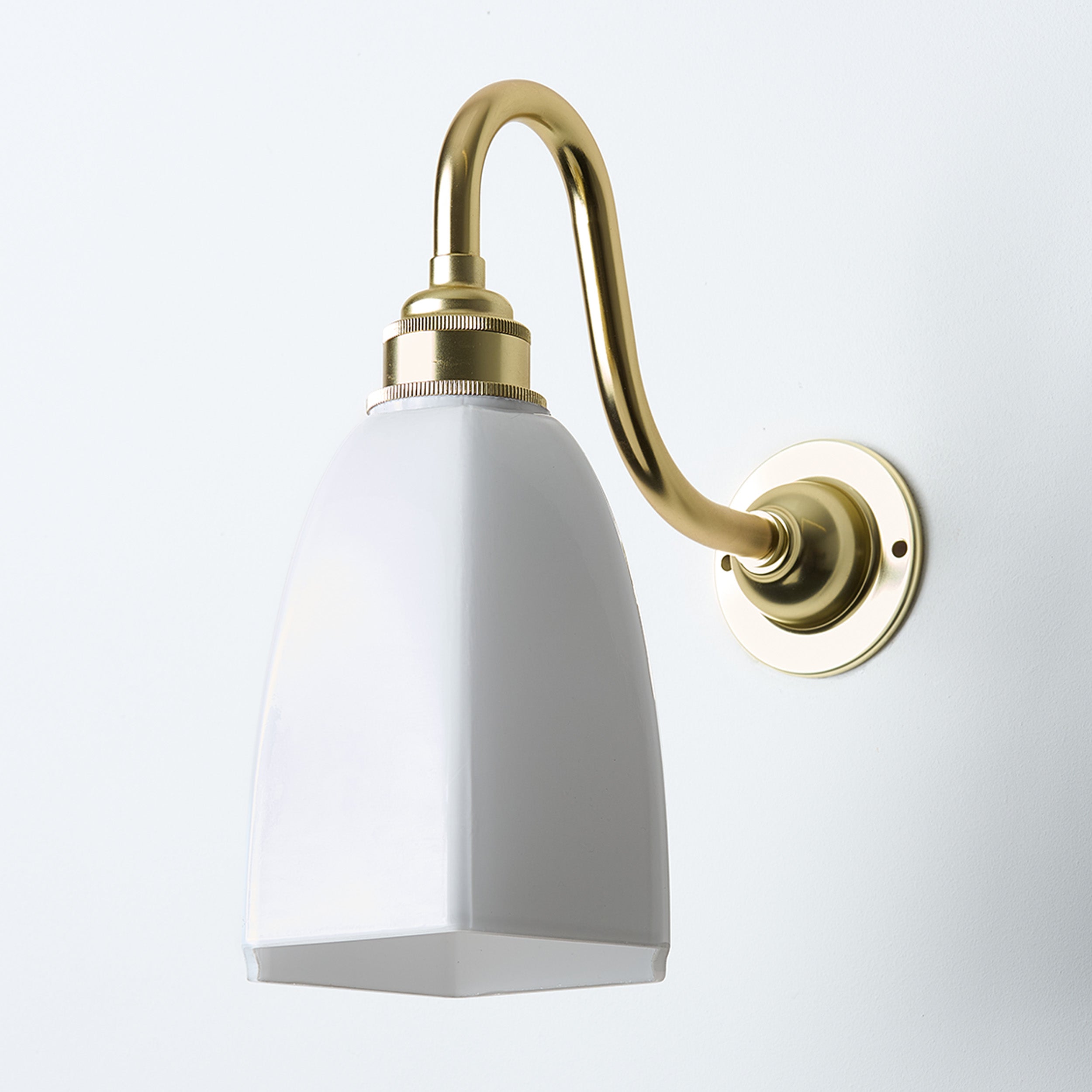 Old School Electric Gatsby Wall Light : Swan Arm : Bathroom Version