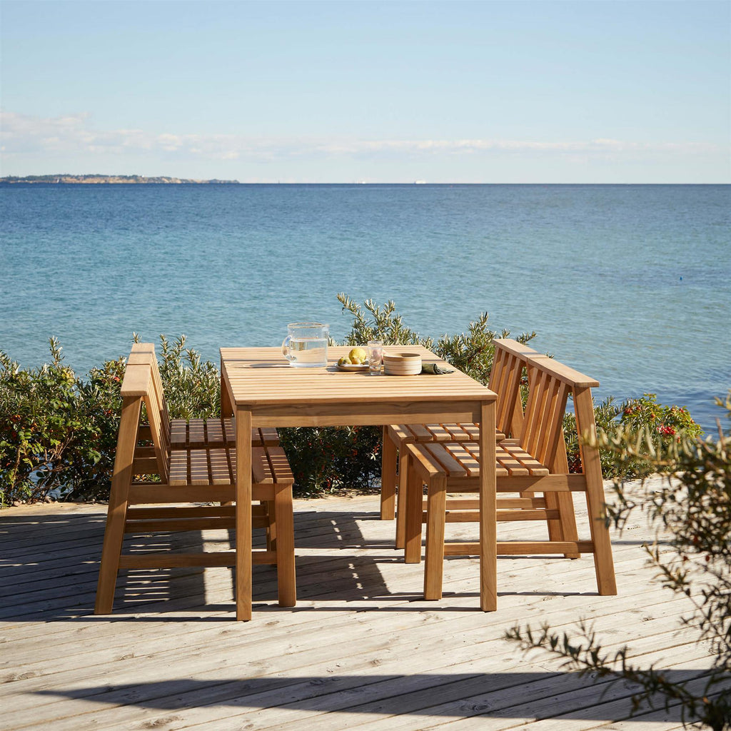Fritz Hansen Cadence Garden Dining Table