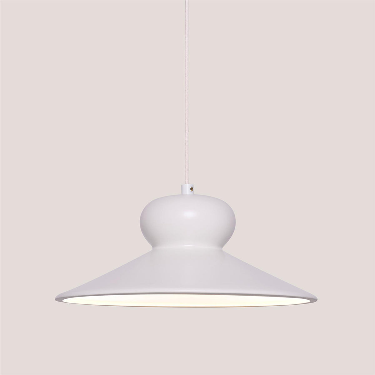 Patricia Lobo Ova Pendant Light