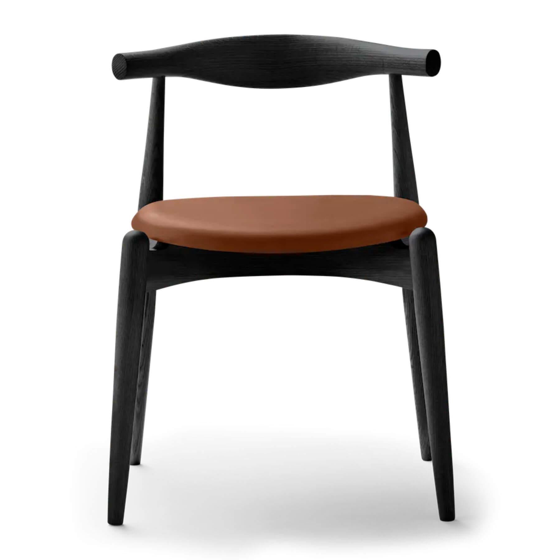 The CH20 Elbow chair by Carl Hansen | Holloways of Ludlow