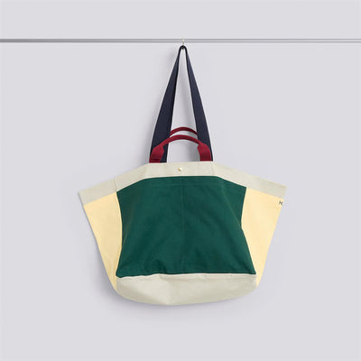 HAY Weekend Bag (Organic), Medium