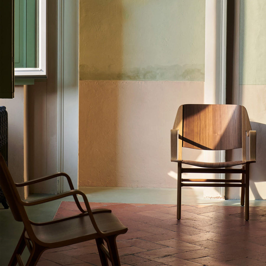 &Tradition HM11 AX Lounge Chair