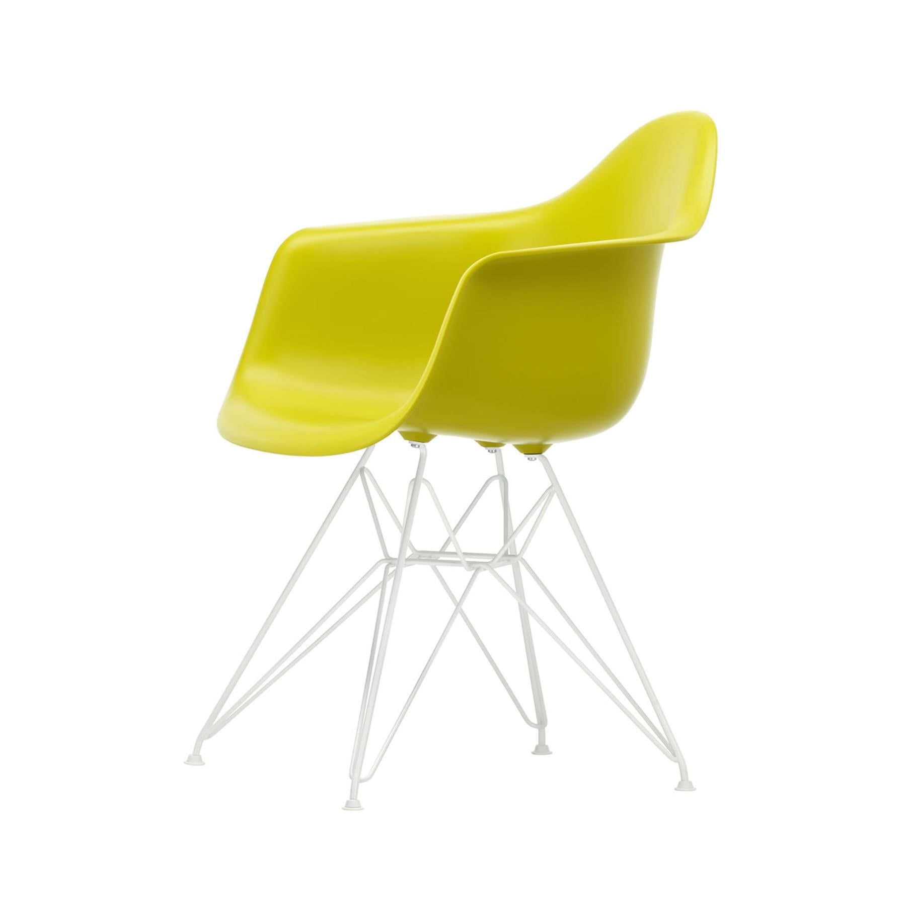 Vitra Eames DAR Plastic Armchair